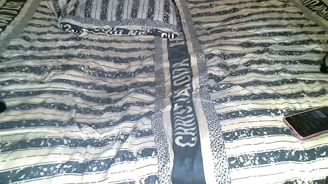 Snapshot of shleybabe chatting on 10-03-25, 12:02 shleybabe online show from 10-03-25, 12:02