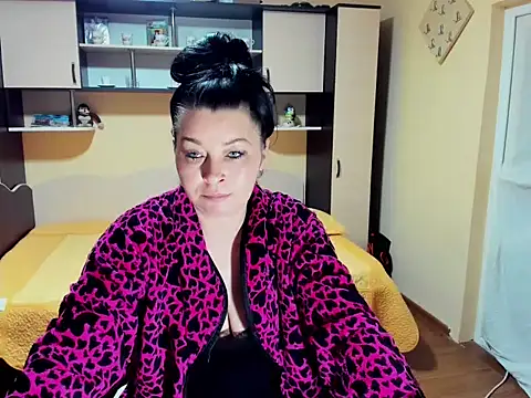 Soffy Skye online show from 03-14-26, 04:51