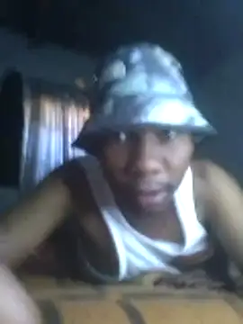 Freelly online show from 05-19-26, 07:26