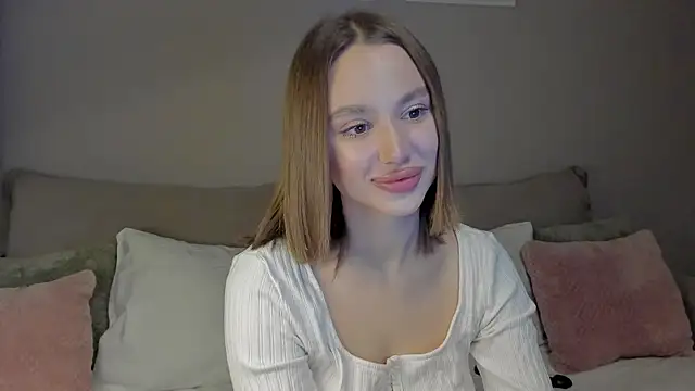 Snapshot of Stefa_Evans chatting on 11-05-25, 09:15 Stefa Evans online show from 11-05-25, 09:15