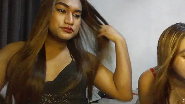 Elysia Fox online show from 06-19-26, 06:51