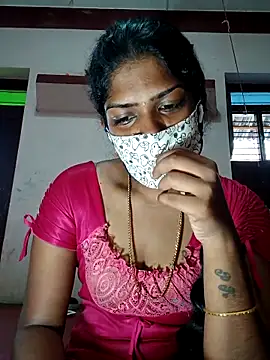 Snapshot of Tamil_Kavitha chatting on 10-19-25, 11:44 Tamil Kavitha online show from 10-19-25, 11:44