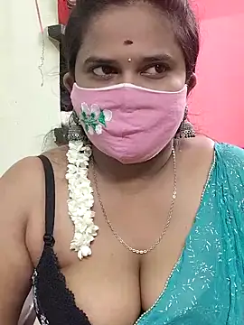 Snapshot of Diya_Rani chatting on 10-31-25, 06:20 Diya Rani online show from 10-31-25, 06:20