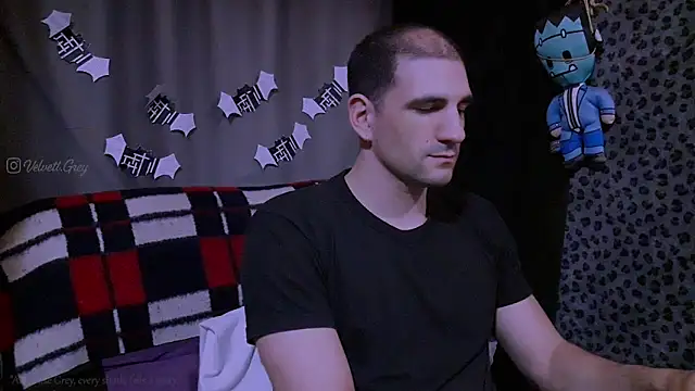 Snapshot of ObeyLust chatting on 10-26-25, 02:28 ObeyLust online show from 10-26-25, 02:28