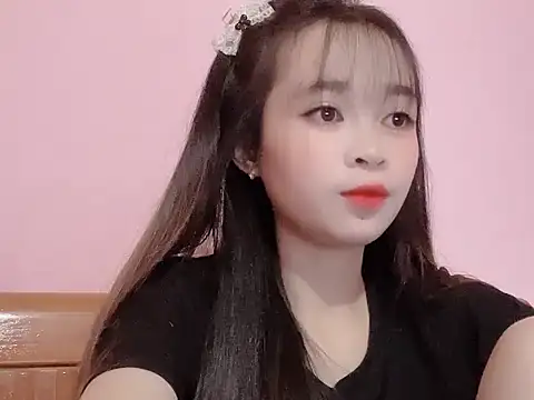 Snapshot of Suna7383 chatting on 09-29-25, 04:34 Suna7383 online show from 09-29-25, 04:34