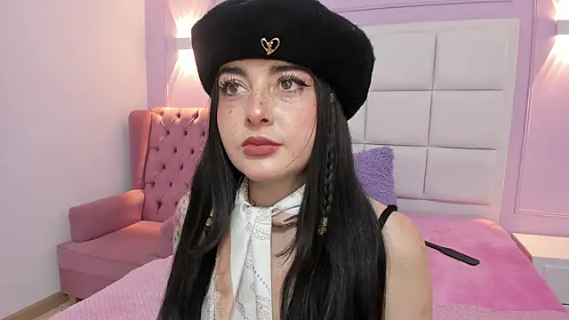 Ashleypetit online show from 04-24-26, 12:51