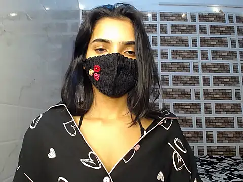 Sweetangle24 online show from 11-22-25, 10:09