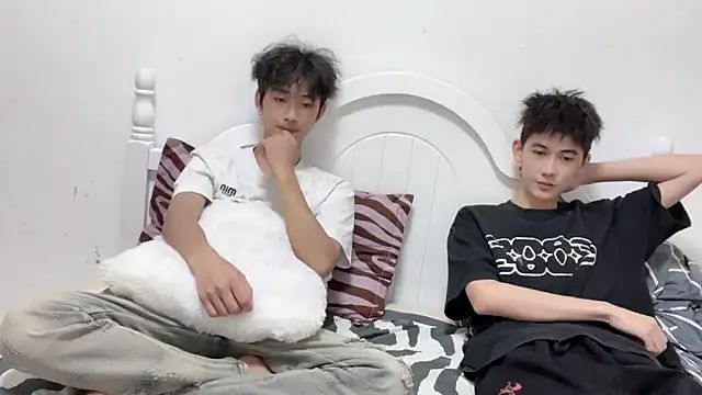 yangyang-2563 online show from 10-11-25, 12:36