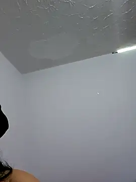 Snapshot of MaoMaoLa chatting on 11-23-25, 05:51 MaoMaoLa online show from 11-23-25, 05:51