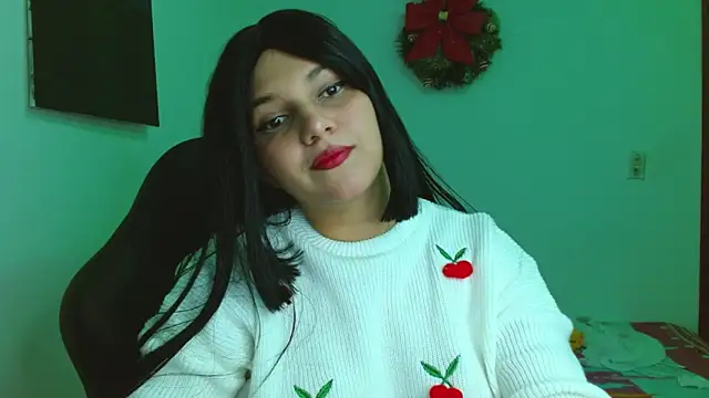 Snapshot of MaoMaoLa chatting on 12-03-25, 05:04 MaoMaoLa online show from 12-03-25, 05:04