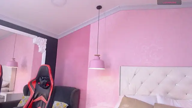 NatashaLimaa online show from 09-30-25, 03:00