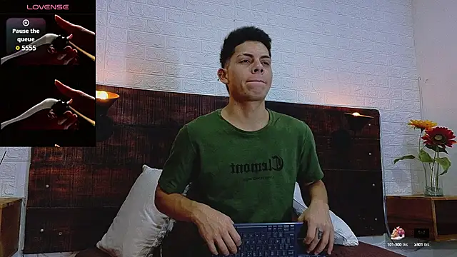 JhosuaVega online show from 10-05-25, 12:31