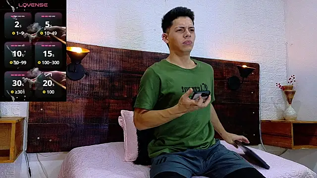 JhosuaVega online show from 10-07-25, 07:00