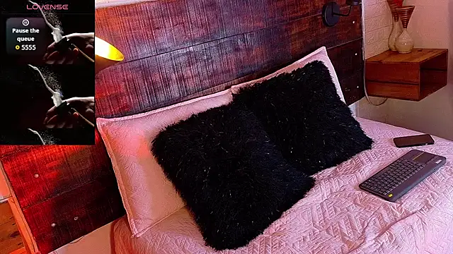 JhosuaVega online show from 10-10-25, 07:57