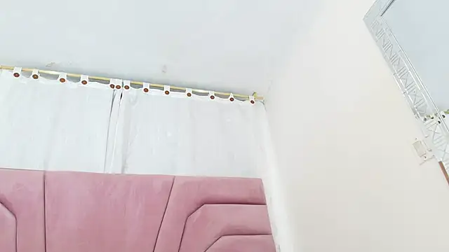 miajhonsonx online show from 03-08-26, 04:11