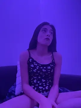 Snapshot of Zakiramym chatting on 10-29-25, 03:36 Zakiramym online show from 10-29-25, 03:36