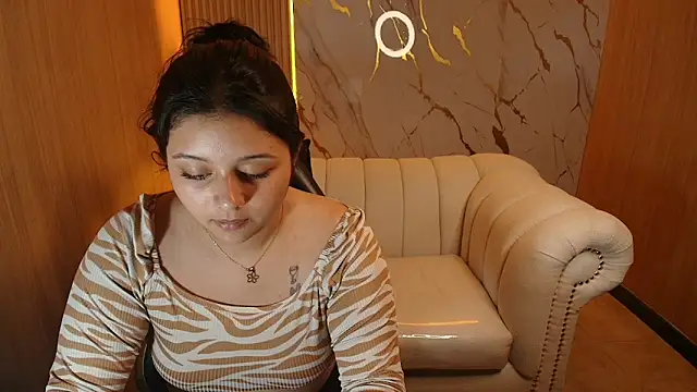 mia hot tf online show from 10-08-25, 01:03