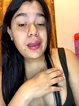 Snapshot of April_Becker chatting on 10-13-25, 03:17 April Becker online show from 10-13-25, 03:17