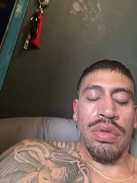 busnfatnutsLildee online show from 04-06-26, 07:37