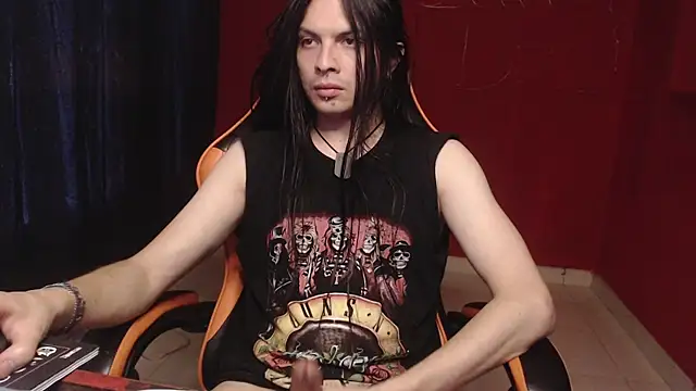 Snapshot of stvn_hot chatting on 12-14-25, 10:25 stvn hot online show from 12-14-25, 10:25