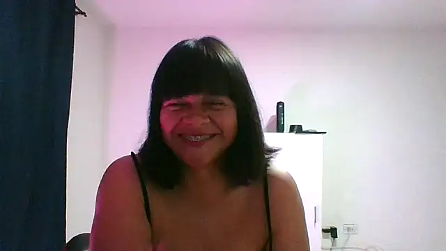 adri89-g online show from 04-02-26, 11:35