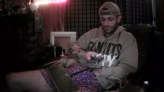 HarmoniousPhantasm3 online show from 04-26-26, 07:00