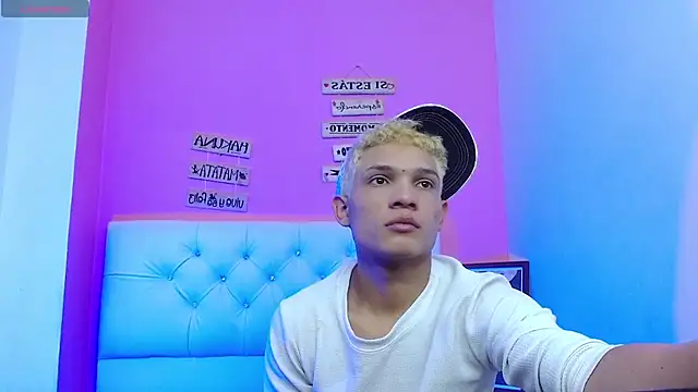 EL VENEZOLANO 22CM online show from 10-07-25, 04:31