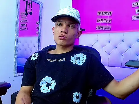 EL VENEZOLANO 22CM online show from 10-11-25, 04:44