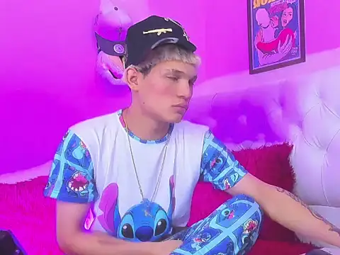 EL VENEZOLANO 22CM online show from 12-19-25, 03:24