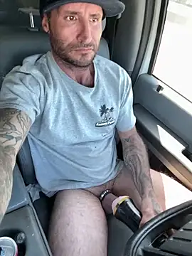 Snapshot of skip69xxx chatting on 06-10-26, 05:12 skip69xxx online show from 06-10-26, 05:12