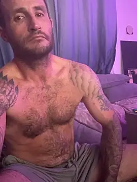 Snapshot of skip69xxx chatting on 07-08-26, 05:34 skip69xxx online show from 07-08-26, 05:34