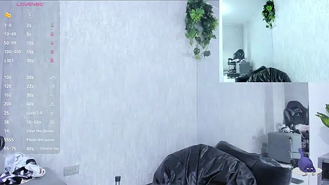 Snapshot of Almaazz chatting on 10-28-25, 07:49 Almaazz online show from 10-28-25, 07:49