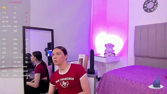 Snapshot of Almaazz chatting on 11-01-25, 12:29 Almaazz online show from 11-01-25, 12:29