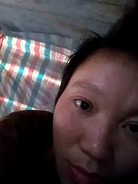 bonnie-00 online show from 12-19-25, 08:21