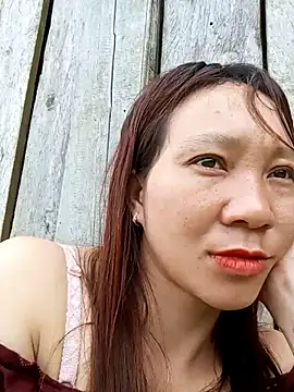 bonnie-00 online show from 05-19-26, 01:56