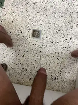 Snapshot of ali__ali210 chatting on 02-06-26, 11:30 ali ali210 online show from 02-06-26, 11:30