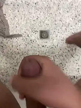 Snapshot of ali__ali210 chatting on 03-21-26, 12:59 ali ali210 online show from 03-21-26, 12:59