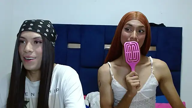 PinkLuna LolaBloom online show from 05-15-26, 11:12
