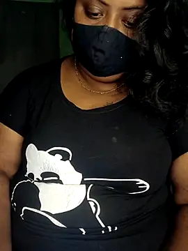 sonali134 online show from 10-13-25, 05:57