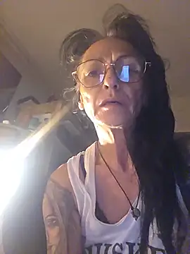 jasonee13 online show from 05-29-26, 06:39