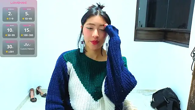 Sullyoonn online show from 04-26-26, 03:26