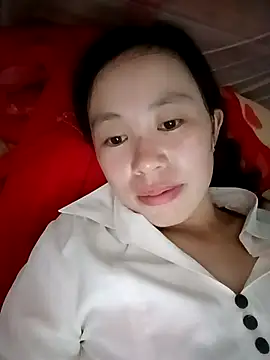 Snapshot of lyuyenkk chatting on 09-19-25, 05:31 lyuyenkk online show from 09-19-25, 05:31