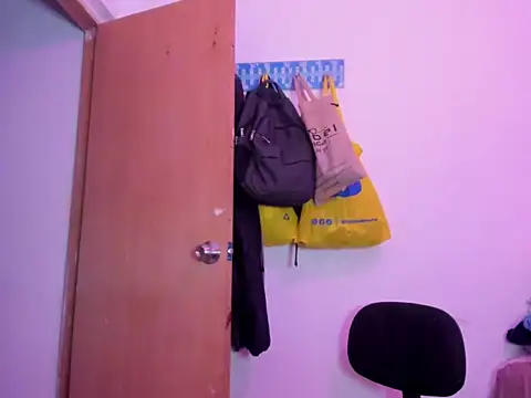 Annie rosse1017 online show from 02-11-26, 06:07