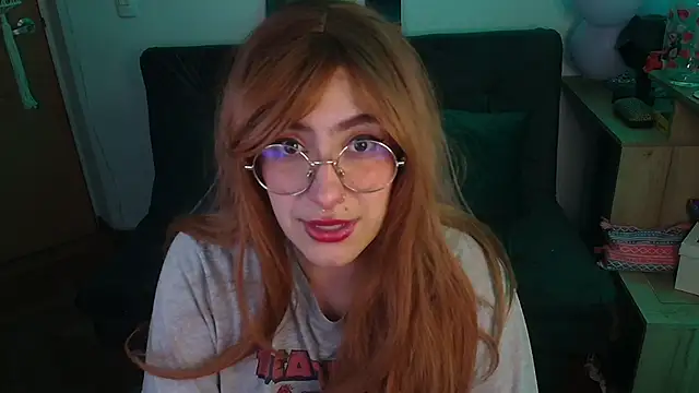 Miacatsito3 online show from 11-21-25, 01:37