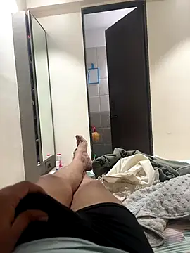 Snapshot of Adityashivani_143 chatting on 10-29-25, 02:47 Adityashivani 143 online show from 10-29-25, 02:47