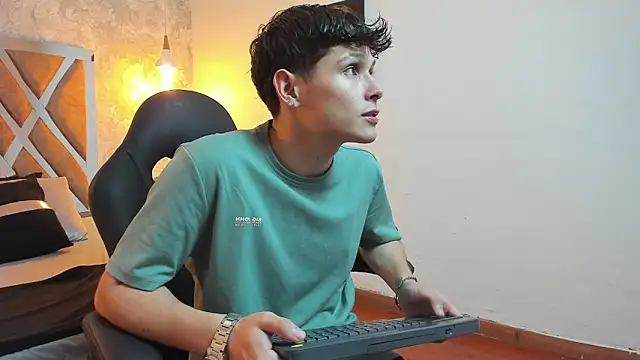 kraven lust online show from 04-05-26, 03:04