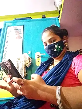 TAMI KAYAL online show from 11-19-25, 07:52