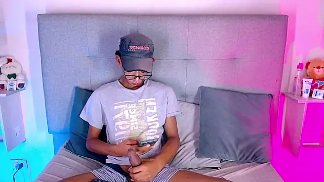 Snapshot of Billie_Turner_ chatting on 09-24-25, 11:46 Billie Turner online show from 09-24-25, 11:46