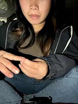 Van xx online show from 11-18-25, 03:12