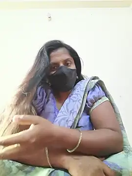 Snapshot of Sowjanya-telugu chatting on 05-30-26, 11:40 Sowjanya-telugu online show from 05-30-26, 11:40